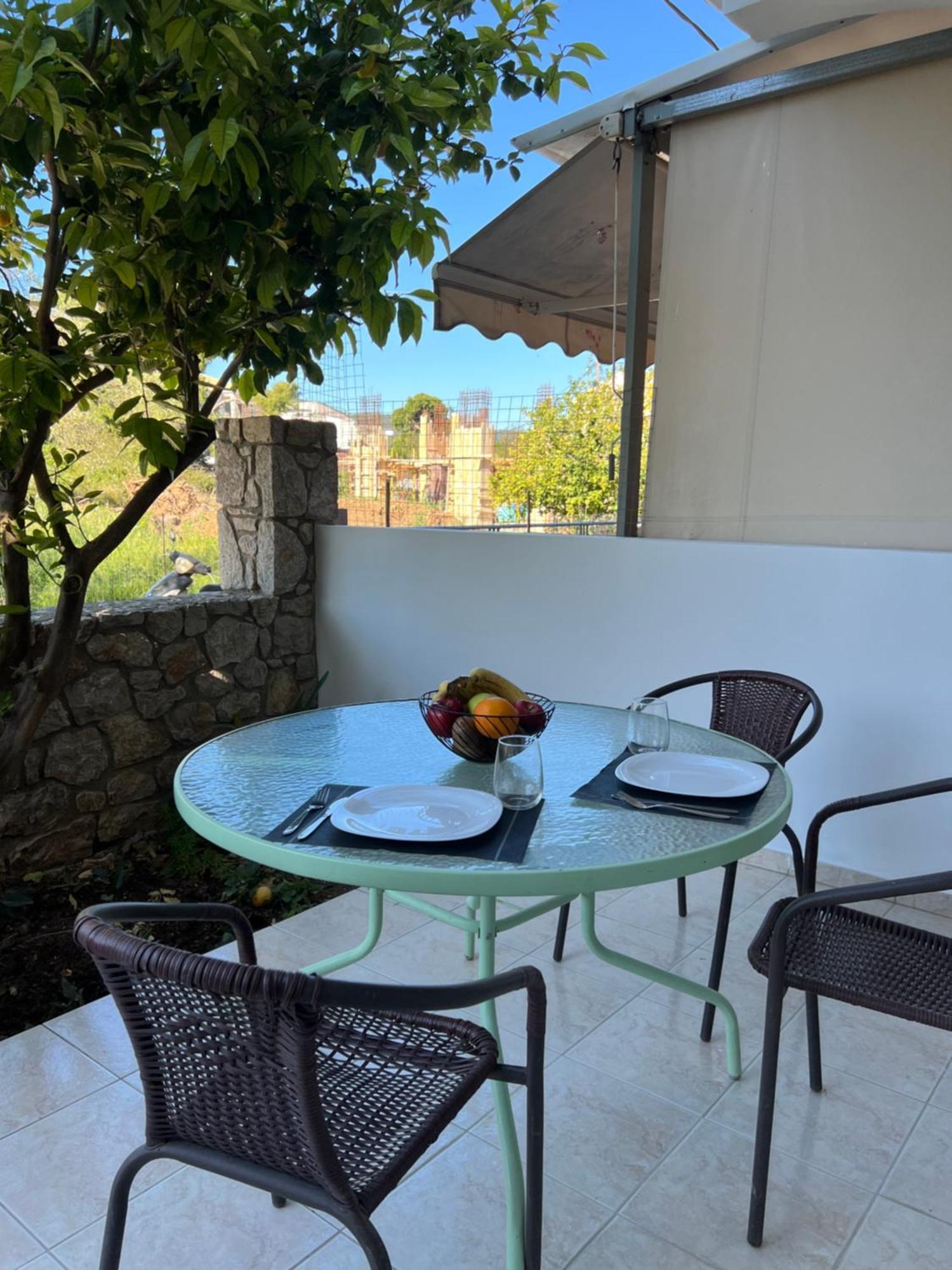 Memories City Studio Lefkada エクステリア 写真
